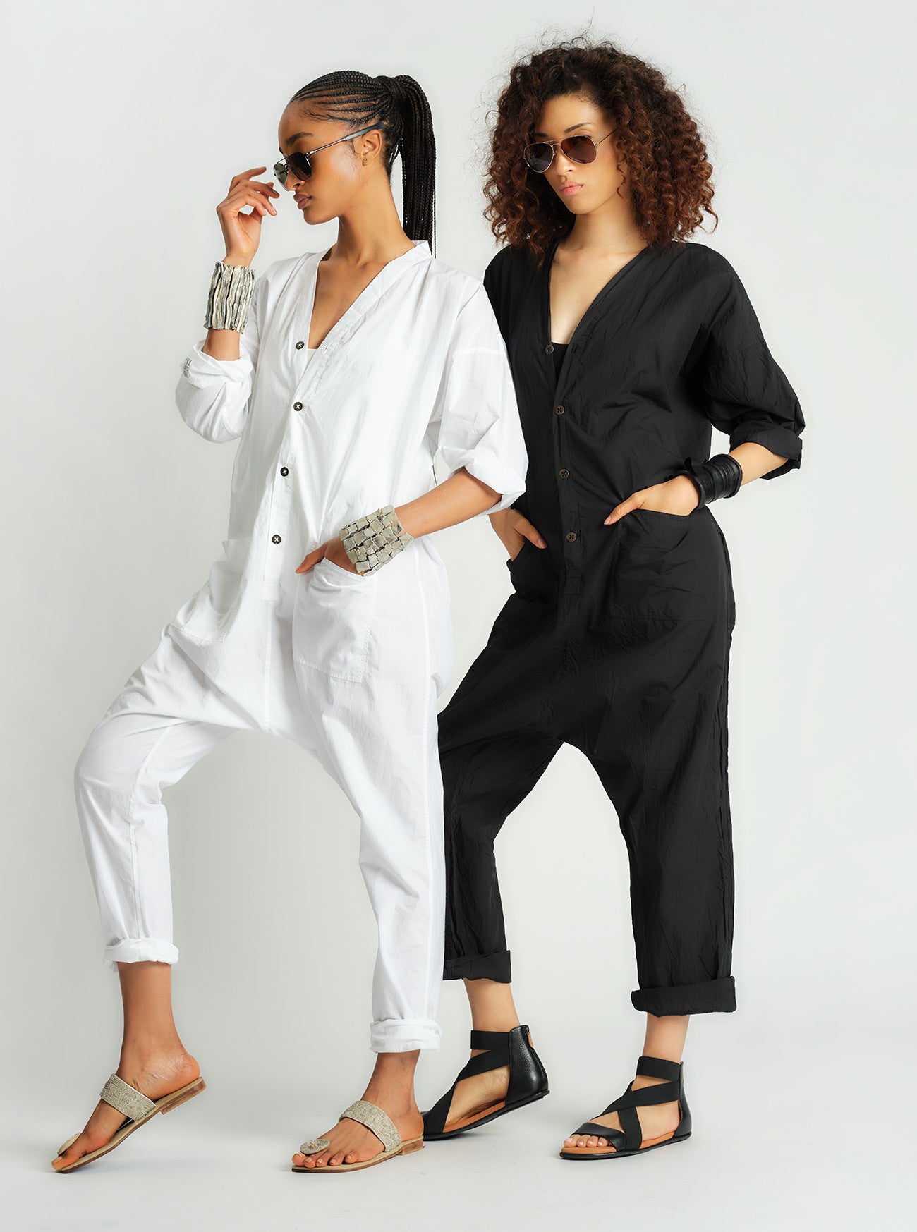White Black O/S